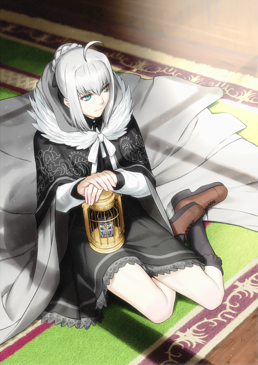 グレイ